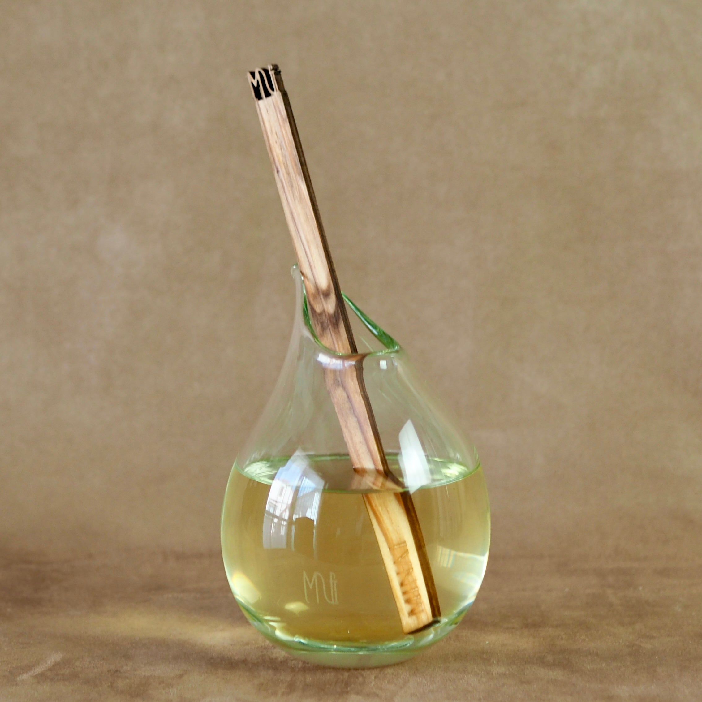 BLOWN GLASS AROMA DIFFUSER 05.PLASOIL (プレソイル)